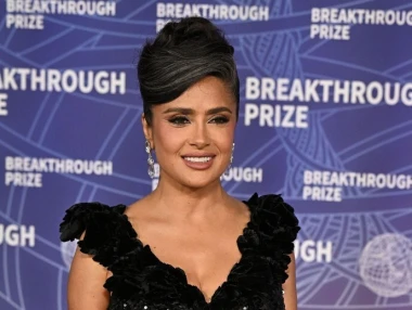 Zvijezde na crvenom tepihu: Ane Hathaway odu&scaron;evila klasikom; &scaron;to mislite o looku Christine Aguilere?