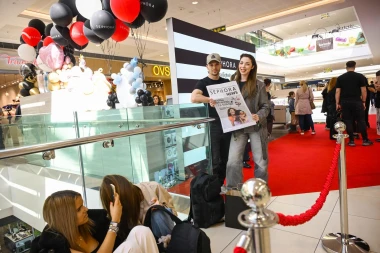 Sephora je otvorena, vlada potpuna ludnica: Zagrepčanke satima čekale da uđu
