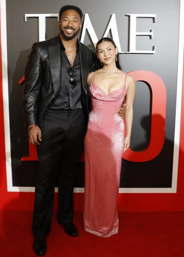 Hailey Bieber u srebrnoj čipki, Dakota Johnson poput boginje: Spektakularni outfiti TIME 100 Gale