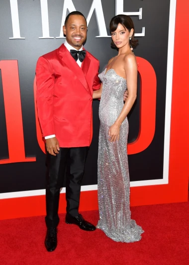 Hailey Bieber u srebrnoj čipki, Dakota Johnson poput boginje: Spektakularni outfiti TIME 100 Gale