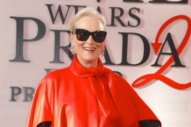 Meryl Streep sa 76 godina ru&scaron;i sva pravila i postaje modna zvijezda