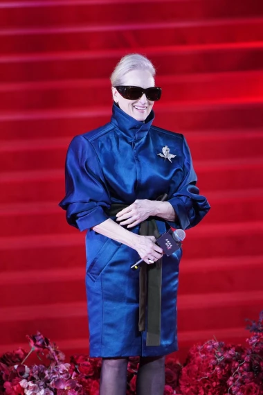 Meryl Streep sa 76 godina ru&scaron;i sva pravila i postaje modna zvijezda
