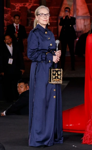 Meryl Streep sa 76 godina ru&scaron;i sva pravila i postaje modna zvijezda