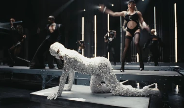 Lady Gaga u nikad luđim izdanjima: Pogledajte najbizarniji modni trenutak godine