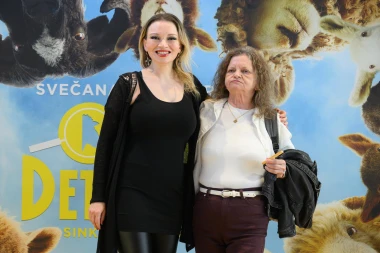 Marijana Batinić u 'it' ko&scaron;ulji ukrala poglede na premijeri filma