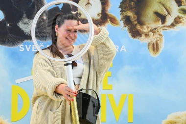 Marijana Batinić u 'it' ko&scaron;ulji ukrala poglede na premijeri filma