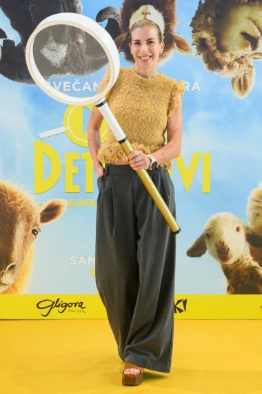 Marijana Batinić u 'it' ko&scaron;ulji ukrala poglede na premijeri filma