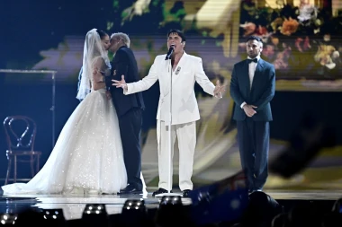 &Scaron;ljokice, oklopi i gola koža: Eurosong lookovi koji su zapalili internet