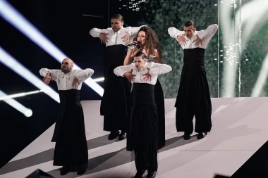 &Scaron;ljokice, oklopi i gola koža: Eurosong lookovi koji su zapalili internet