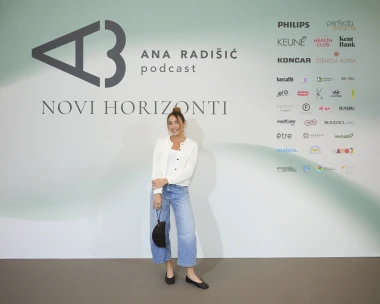 Ana Radi&scaron;ić okupila brojne poznate: Marijana Mikulić spojila hit proljetne komade