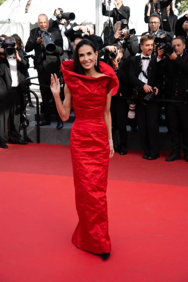 Savr&scaron;ena i noću i danju: Najljep&scaron;a izdanja Demi Moore u Cannesu