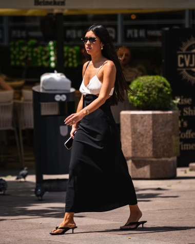 Tko je privukao najvi&scaron;e pažnje ove vruće subote? Pogledajte top modna izdanja sa &scaron;pice