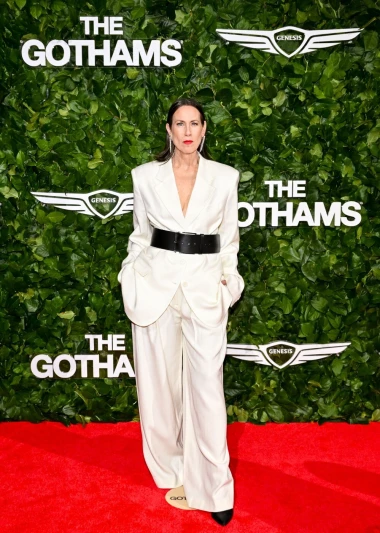 Kerry Washington u zlatu, Michelle Pfeiffer u boji slonovače na Gotham TV Awardsu