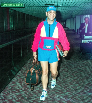 Retro koji će vas nasmijati: Lude modne kombinacije zvijezda devedesetih