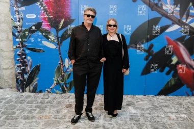 Slano Film Days okupio elitu: Maggie Gyllenhaal, Dragan Bjelogrlić i Jasmila Žbanić stigli u Hrvatsku