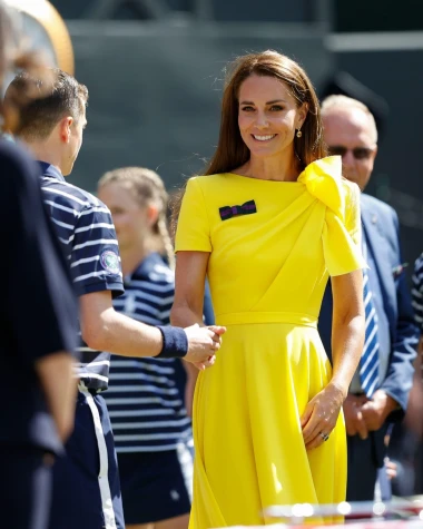 Kate Middleton majstorski reciklira modu: Istu haljinu stilizirala na tri načina