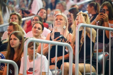 Jozinović osvojio Arenu drugu noć zaredom, a dolazak Josipe Lisac odu&scaron;evio publiku