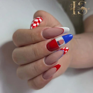 Spremne su za utakmicu! 20 najboljih navijačkih manikura na&scaron;ih čitateljica