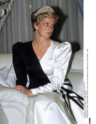 Princeza Diana danas bi slavila 65. rođendan: Ovo su njezini nezaboravni modni hitovi