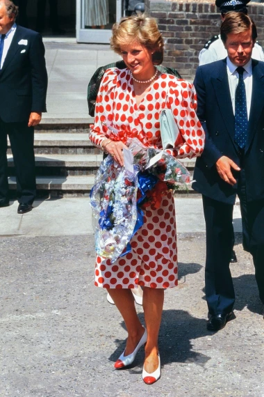 Princeza Diana danas bi slavila 65. rođendan: Ovo su njezini nezaboravni modni hitovi