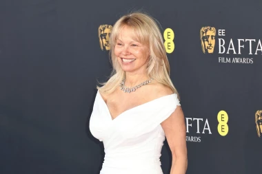Pamela Anderson slavi 59. rođendan: Od seks simbola do ikone prirodne ljepote