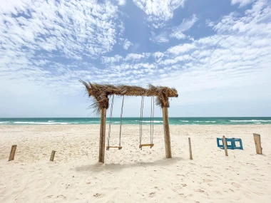Nema gdje bismo radije bili upravo sada: Ljuljačke na rajskim plažama
