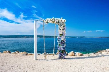 Nema gdje bismo radije bili upravo sada: Ljuljačke na rajskim plažama