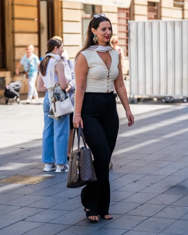 Najbolji outfiti sa &scaron;pice: Zagrepčanke znaju kako izgledati zanosno i na plus 30