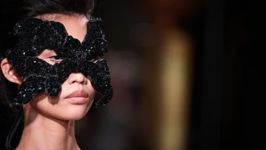 Elie Saab odu&scaron;evio u Parizu: Mistične maske, čipka i rasko&scaron;ne haljine