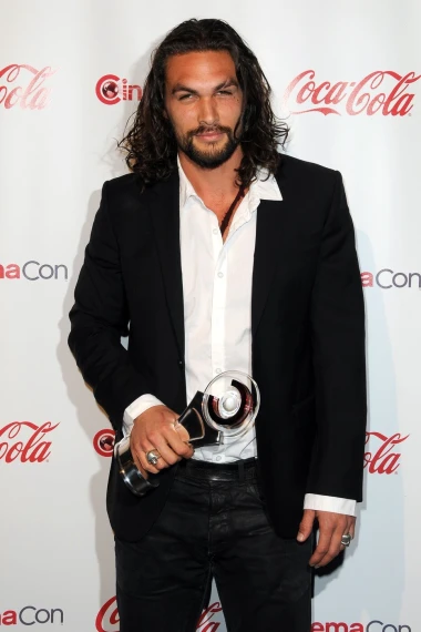 Jason Momoa slavi rođendan: Godine mu itekako dobro stoje, a ove fotografije to potvrđuju
