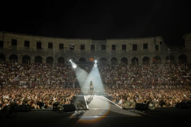Severina trijumfirala u pulskoj Areni uz vi&scaron;e od 60 glazbenika, premala za sve emocije