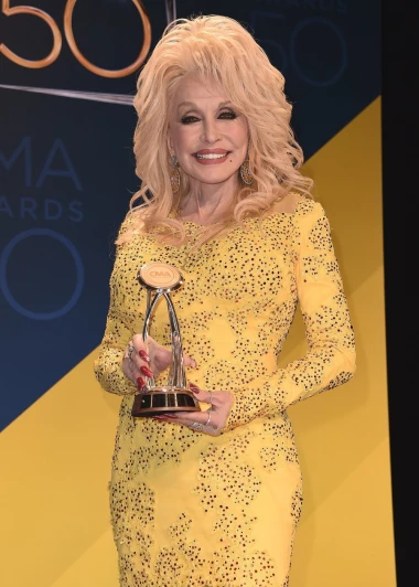 Zbogom, Dolly Parton: Iza plave kose, slavnih hitova i &scaron;ljokica krije se nevjerojatna priča