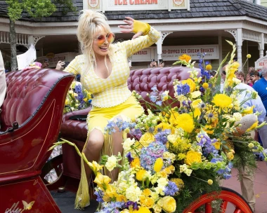 Zbogom, Dolly Parton: Iza plave kose, slavnih hitova i &scaron;ljokica krije se nevjerojatna priča