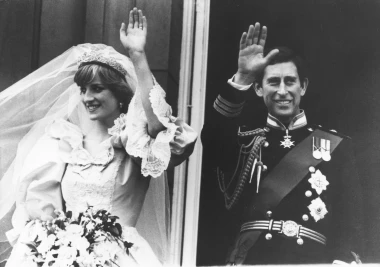 Dan kada je zavr&scaron;ila kraljevska bajka: Fotografije koje pričaju tužnu priču Diane i Charlesa