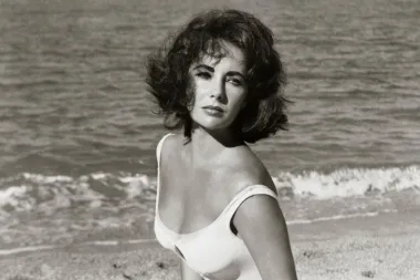 Buran život glamurozne holivudske dive ljubičastih očiju: Fascinantna životna priča Elizabeth Taylor