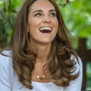 Nakon Meghan, sad i Kate: Revolucija u svijetu kraljevske mode