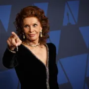 Sophia Loren i u devetom desetljeću ostavlja bez daha. A otkrila je što je njezina 'fontana mladosti'