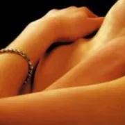 Dvije trećine žena bi htjelo češće voditi ljubav