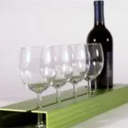 Vino je bolje uz glazbu