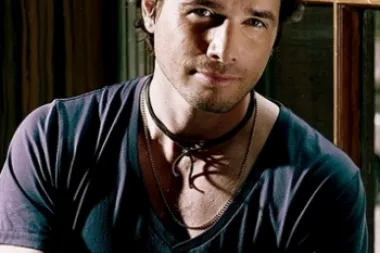 Matthew Settle