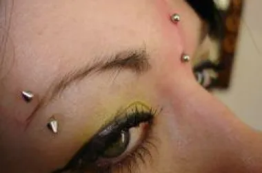 Body piercing - ukrašavanje tijela nakitom