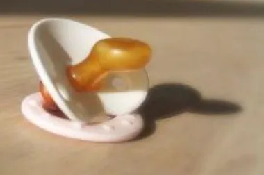 Kako odviknuti dijete od dude varalice?