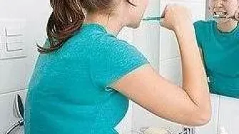 Manjak brige o zubnoj higijeni kod trudnice može biti koban za bebu