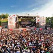 The Chemical Brothers, Röyksopp i Mika na Exitu