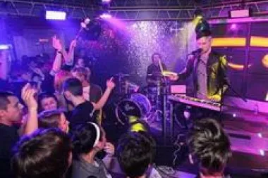 Svijet u malom - Elektrana 2010. na Exit festivalu