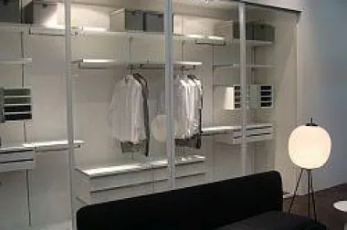Garderobe i „walk-in“ ormari