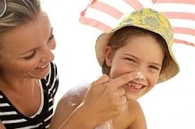 Znate li dijete pravilno zaštititi od sunca?