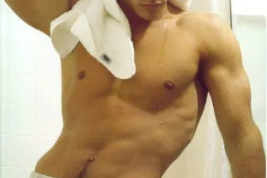 Johnathon Schaech