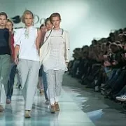 Dove Fashion.hr: dizajneri predstavili trendove  za sezonu proljeće/ljeto 2011.