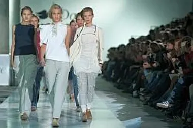 Dove Fashion.hr: dizajneri predstavili trendove  za sezonu proljeće/ljeto 2011.